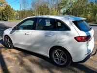 Gebraucht Mercedes B200 163 PS (119 kW) 2019 Weiß Van / Kleinbus