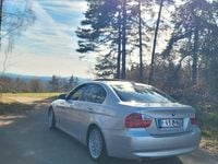 Gebraucht BMW 330 258 PS (189 kW) 2006 Silber Limousine