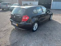 Gebraucht BMW 120 170 PS (125 kW) 2010 Schwarz Kleinwagen