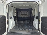 Gebraucht Fiat Doblò 101 PS (74 kW) 2022 Weiß Van / Kleinbus