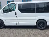 Gebraucht Opel Vivaro 145 PS (106 kW) 2001 Weiß Van / Kleinbus