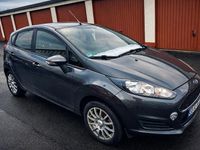 Gebraucht Ford Fiesta Trend 82 PS (60 kW) 2016 Grau Kleinwagen