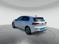 Gebraucht VW Golf VIII Goal 150 PS (110 kW) 2025 Oryxweiß perlmutteffekt Limousine