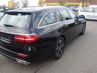 Gebraucht Mercedes E220 200 PS (147 kW) 2023 Obsidianschwarz Kombi