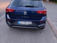 Gebraucht VW T-Roc 150 PS (110 kW) 2020 Blau SUV