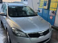 Gebraucht Kia Ceed Edition 7 90 PS (66 kW) 2011 Grau Kleinwagen