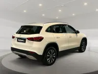 Second-hand Mercedes GLA250 Style 160 CP (117 kW) 2022 Alb SUV