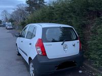 Gebraucht Hyundai i10 66 PS (48 kW) 2009 Weiß Kleinwagen