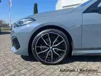 Gebraucht BMW 220 M Sport 190 PS (139 kW) 2023 Grau Coupé