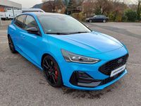 Second-hand Ford Focus ST 280 CP (205 kW) 2024 Albastru Coupe