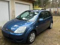 Gebraucht Ford Fiesta 80 PS (58 kW) 2005 Blau Kleinwagen