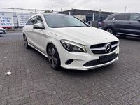 Gebraucht Mercedes CLA200 136 PS (100 kW) 2017 Weiß Limousine