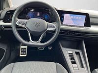 Gebraucht VW Golf VIII Move 150 PS (110 kW) 2024 Delfingrau metallic (metallic) Limousine