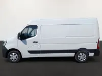 Używany Renault Master Komfort 150 KM (110 kW) 2024 Biały Van