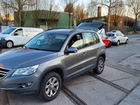 Gebraucht VW Tiguan Style 140 PS (102 kW) 2011 Grau SUV