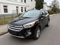 Gebraucht Ford Kuga Cool & Connect 120 PS (88 kW) 2017 Schwarz SUV