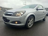 Gebraucht Opel Astra GTC 101 PS (74 kW) 2009 Silber Limousine