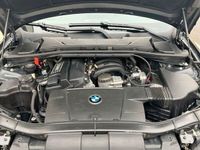 gebraucht BMW 318 E91 i Top Zustand