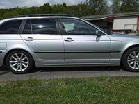Gebraucht BMW 318 143 PS (105 kW) 2003 Silber Kombi