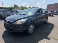 Gebraucht Ford Focus Style 109 PS (80 kW) 2010 Schwarz Limousine