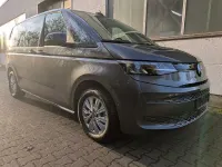 Gebraucht VW Multivan Family 150 PS (110 kW) 2026 Indiumgrau metallic Van / Kleinbus