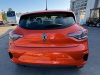 Neu Renault Clio V Evolution 67 PS (49 kW) 2025 Orange Limousine