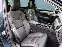 Gebraucht Volvo V90 349 PS (256 kW) 2025 Blau Kombi