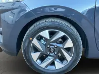 Gebraucht Hyundai i10 Trend 63 PS (46 kW) 2025 Aurora grey / met Kleinwagen