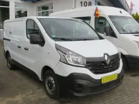 Gebraucht Renault Trafic Komfort 120 PS (88 kW) 2016 Gletscherweiss Van / Kleinbus