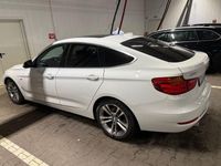 Gebraucht BMW 320 Gran Turismo Luxury Line 184 PS (135 kW) 2015 Weiß Limousine