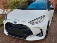 Gebraucht Toyota Yaris Team 92 PS (67 kW) 2022 Weiß Kleinwagen
