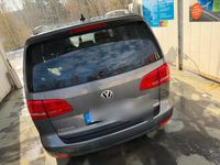 Gebraucht VW Touran Highline 170 PS (125 kW) 2012 Grau Van / Kleinbus