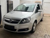 gebraucht Opel Zafira 1.9 cdti 150ps