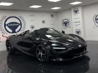 Gebraucht McLaren 750S 750 PS (551 kW) 2025 Violett Cabrio