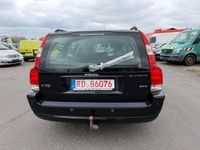 Używany Volvo V70 163 KM (119 kW) 2007 Czarny Kombi