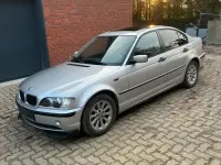 Gebraucht BMW 318 147 PS (108 kW) 2004 Silber Limousine