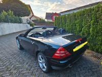 Gebraucht Mercedes SLK230 193 PS (141 kW) 1999 Schwarz Cabrio