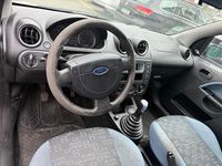 Gebraucht Ford Fiesta 60 PS (44 kW) 2005 Grau Kleinwagen