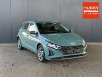 Neu Hyundai i20 Pure 79 PS (58 kW) 2025 Mangrove green Kleinwagen
