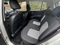 Gebraucht Hyundai i10 67 PS (49 kW) 2009 Silber Kleinwagen