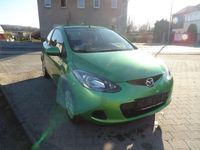 Gebraucht Mazda 2 Inclusive 75 PS (55 kW) 2010 Grün Kleinwagen