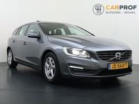 Gebraucht Volvo V60 Business Edition 120 PS (88 kW) 2016 Grau Kombi