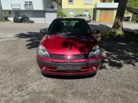 Gebraucht Renault Clio II 75 PS (55 kW) 2003 Rot Limousine
