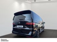 Gebraucht VW Multivan Life 150 PS (110 kW) 2024 Schwarz Van