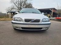 Gebraucht Volvo V70 140 PS (102 kW) 2000 Silber Kombi