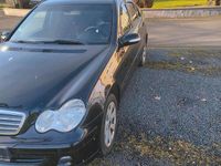 Gebraucht Mercedes C180 143 PS (105 kW) 2007 Schwarz Limousine