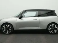 Gebraucht Mini Cooper Favoured 135 kW (184 PS) 2024 Grau Kleinwagen