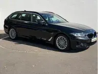 Gebraucht BMW 530 292 PS (214 kW) 2024 Schwarz (saphirschwarz) Kombi