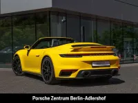Gebraucht Porsche 992 581 PS (427 kW) 2024 Gelb Cabrio