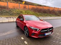 Gebraucht Mercedes A180 Progressive 136 PS (100 kW) 2021 Rot Limousine